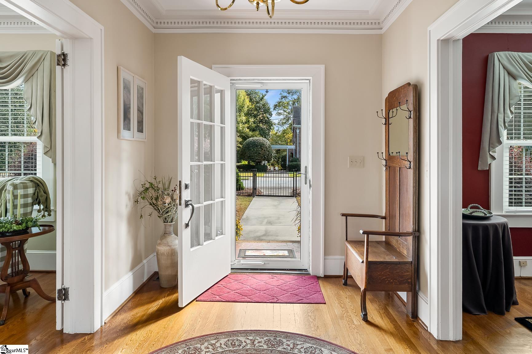 308 West Walnut Street Clinton, SC 29325 - Photo 2 of 49