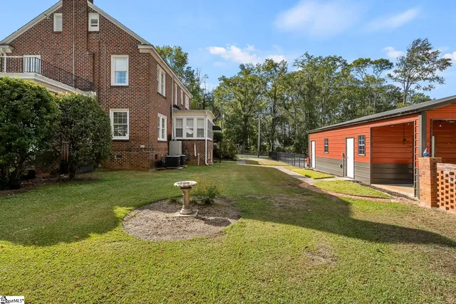 $462,000 | 308 West Walnut Street, Clinton, SC 29325