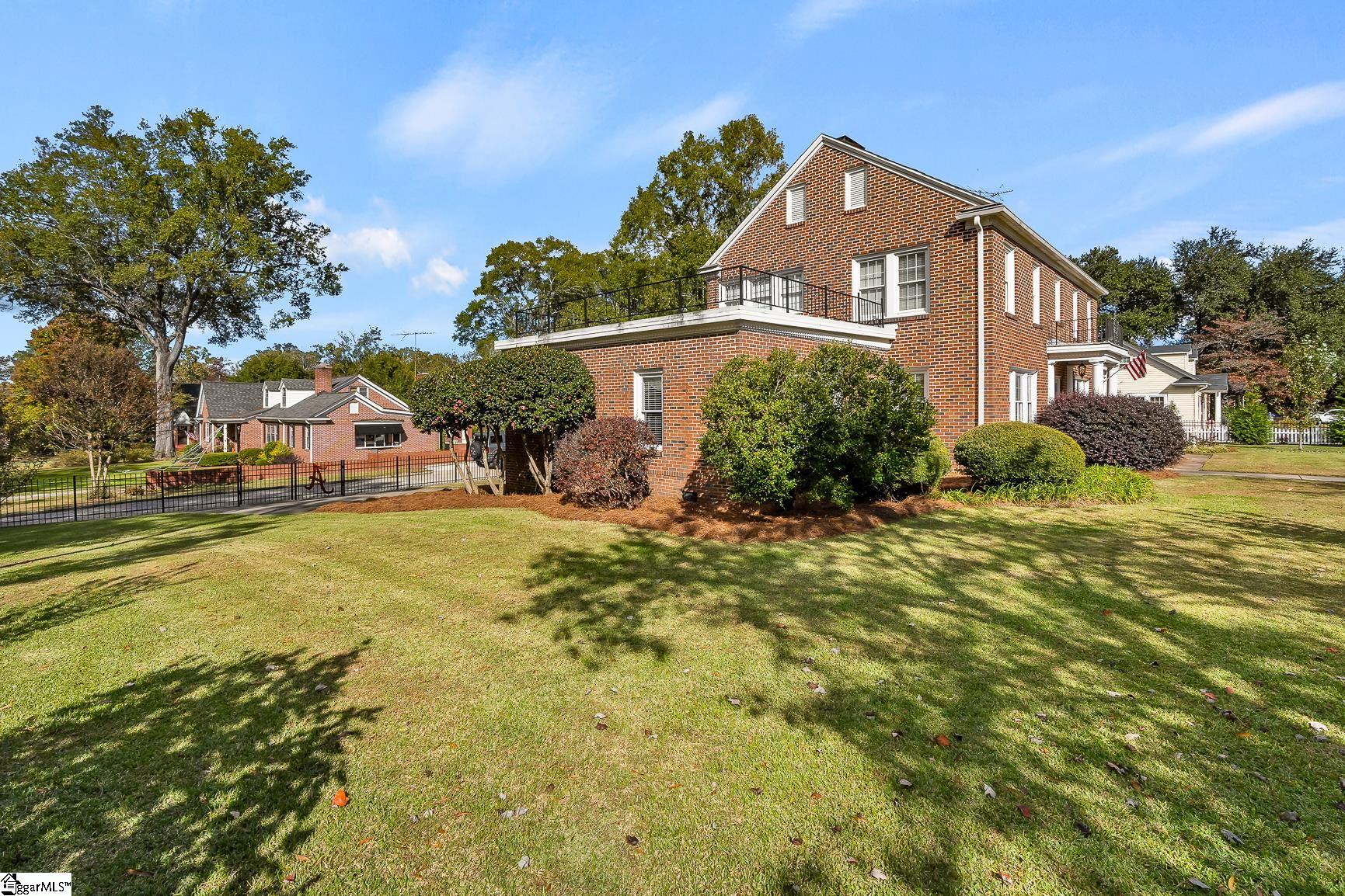 308 West Walnut Street Clinton, SC 29325 - Photo 43 of 49