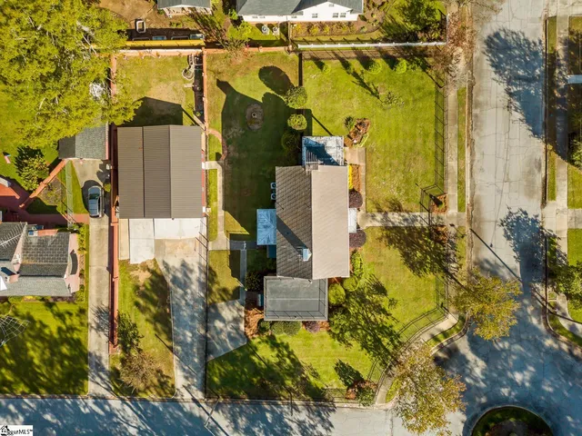 $462,000 | 308 West Walnut Street, Clinton, SC 29325