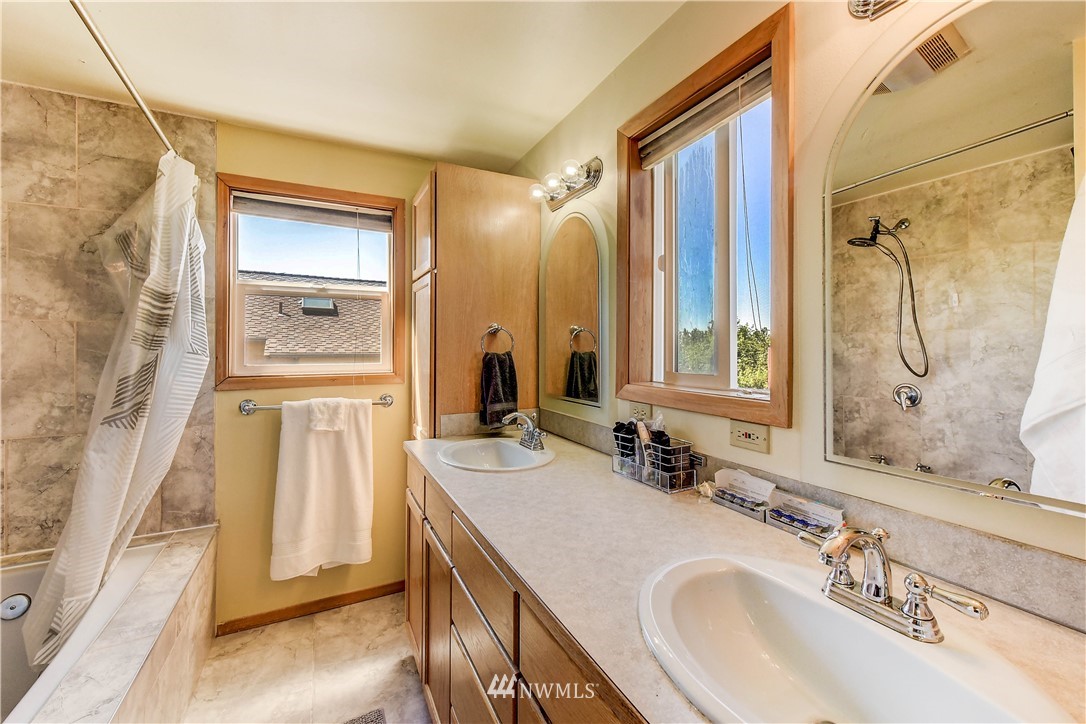 2911 Cedar Avenue South Renton, WA 98055 - Photo 12 of 27 Gallery Image 12