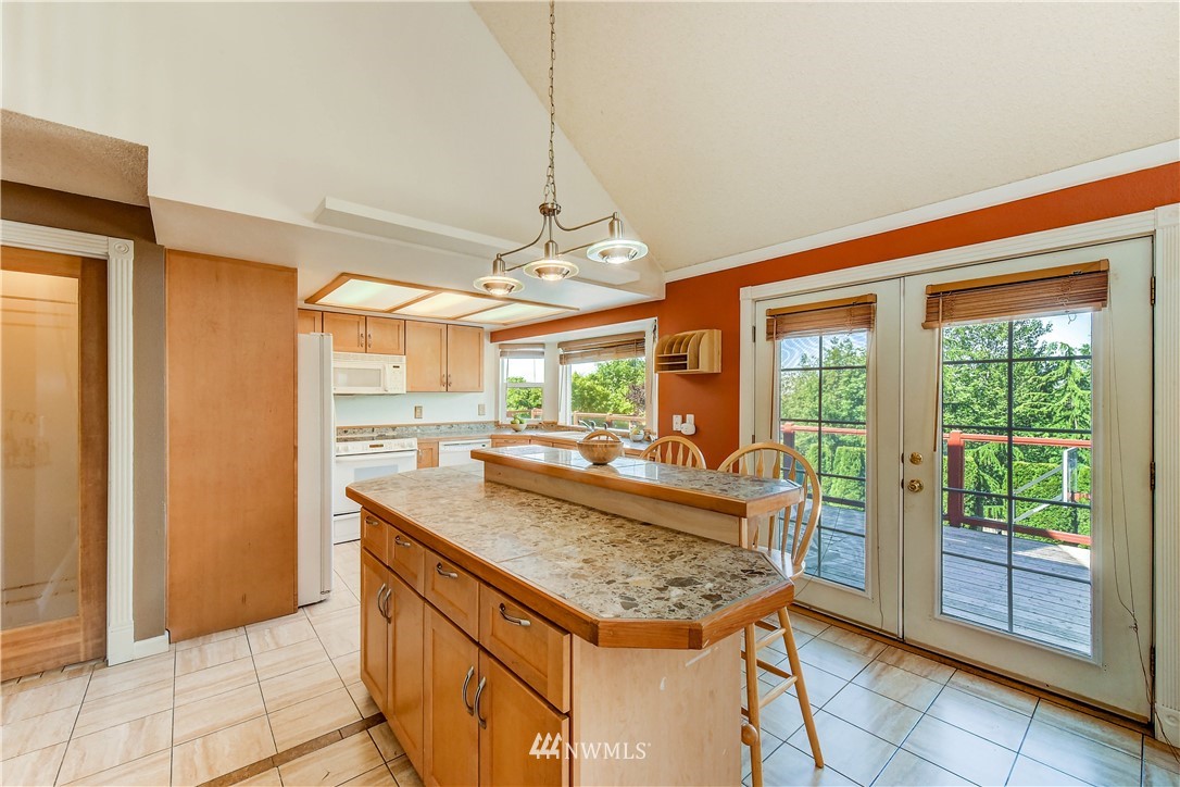 2911 Cedar Avenue South Renton, WA 98055 - Photo 7 of 27 Gallery Image 7