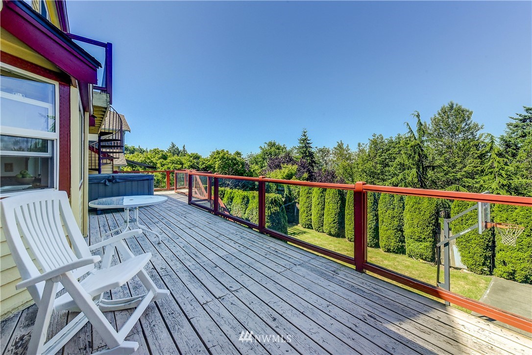 2911 Cedar Avenue South Renton, WA 98055 - Photo 9 of 27 Gallery Image 9