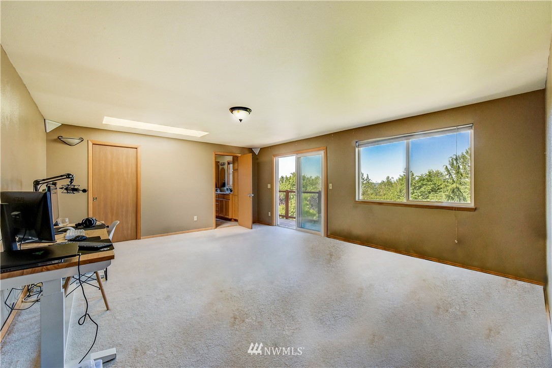 2911 Cedar Avenue South Renton, WA 98055 - Photo 10 of 27 Gallery Image 10