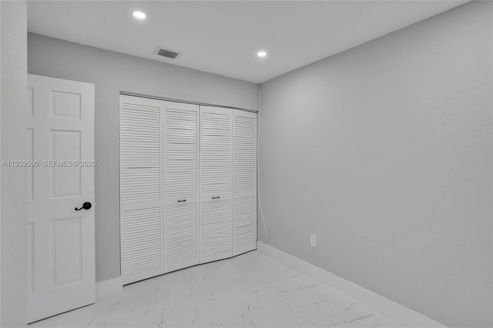 5314 Southwest 140th Place Miami, FL 33175 - Photo 17 of 41