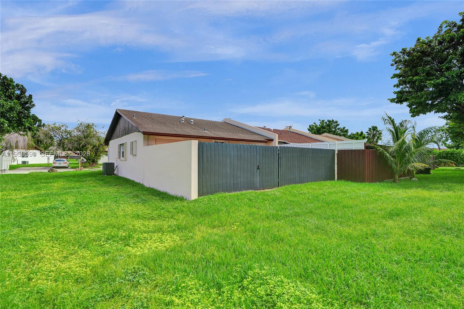 5314 Southwest 140th Place Miami, FL 33175 - Photo 37 of 41