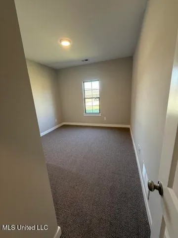 $317,900 | 6509 Carmel Pointe Drive, Walls, MS 38680