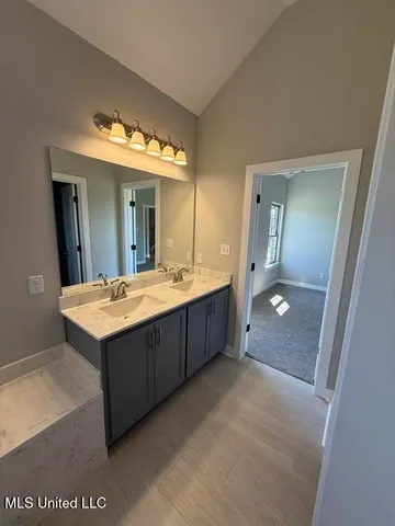 $317,900 | 6509 Carmel Pointe Drive, Walls, MS 38680