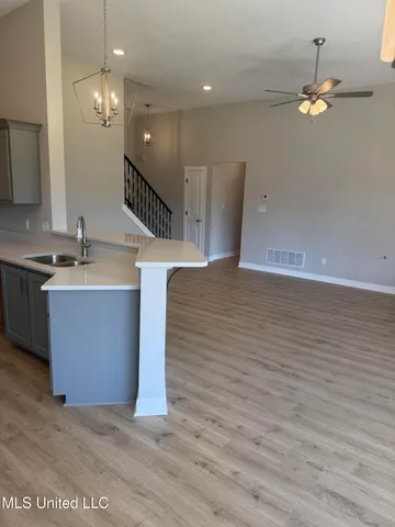 $317,900 | 6509 Carmel Pointe Drive, Walls, MS 38680