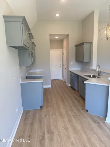 $317,900 | 6509 Carmel Pointe Drive, Walls, MS 38680