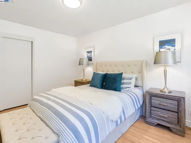 $1,950,000 | 187 St James Drive, Piedmont, CA 94611