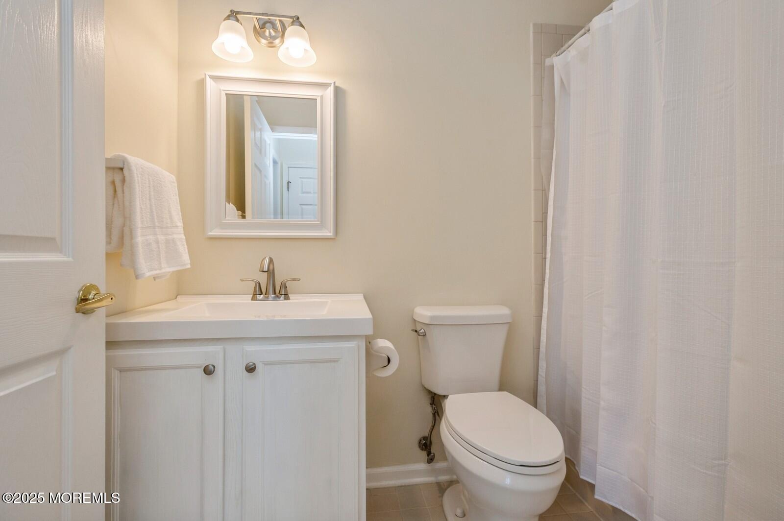 132 Riva Boulevard Brick, NJ 08723 - Photo 20 of 22 20_132RivaBlvd_8_Bathroom_Large