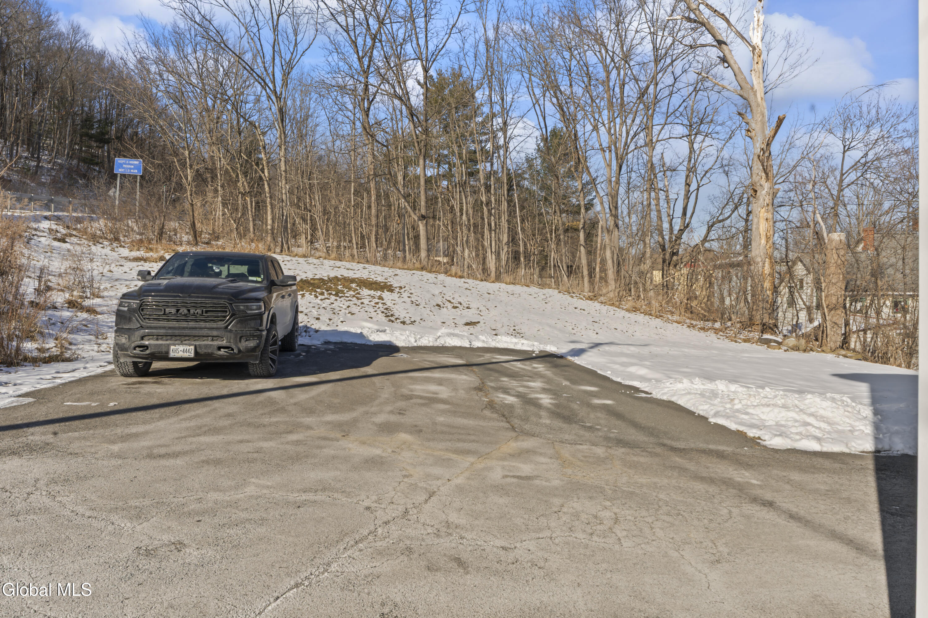 206 Main Street Altamont, NY 12009 - Photo 4 of 33 DSC02467