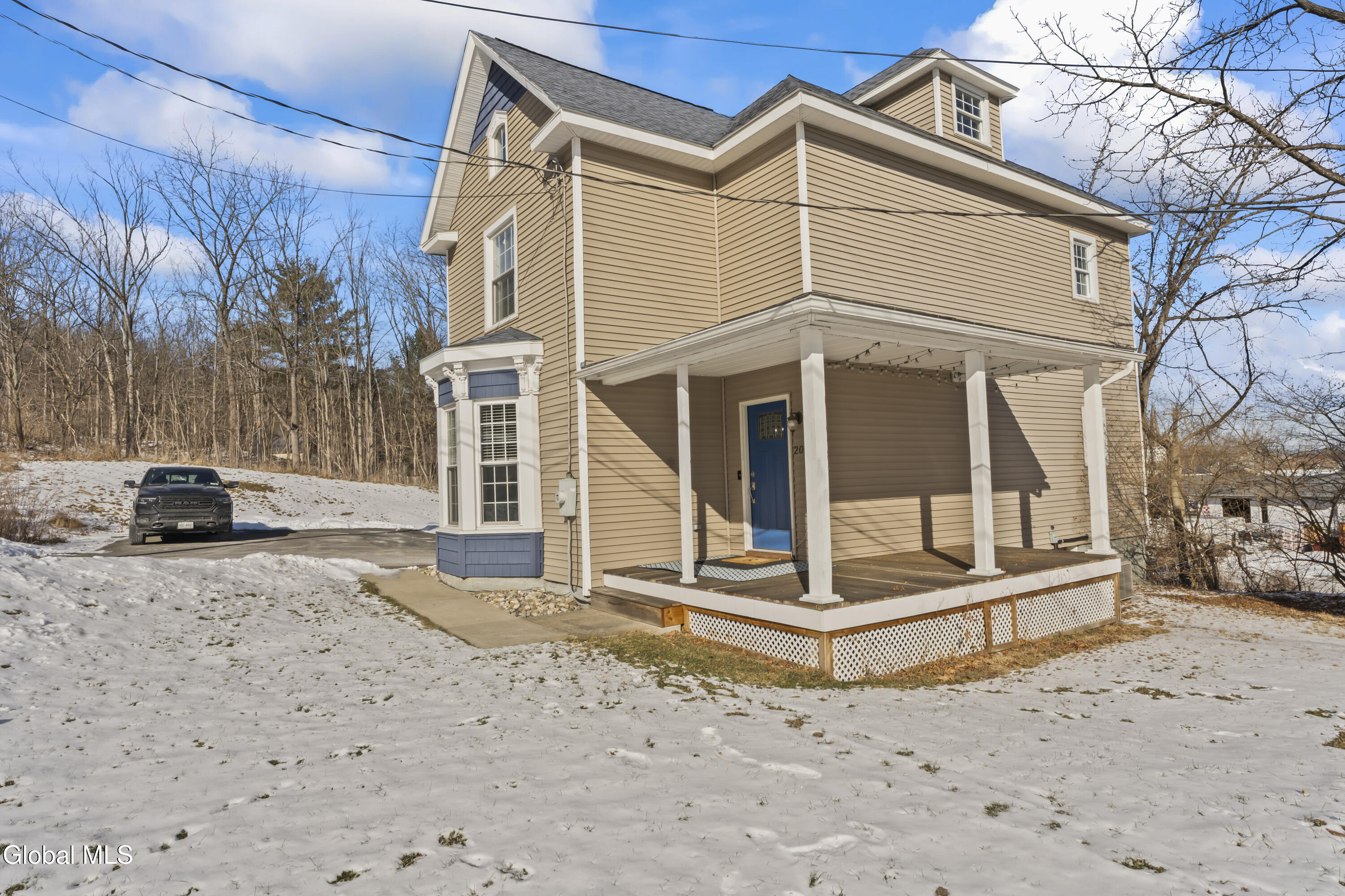 206 Main Street Altamont, NY 12009 - Photo 6 of 33 DSC02473