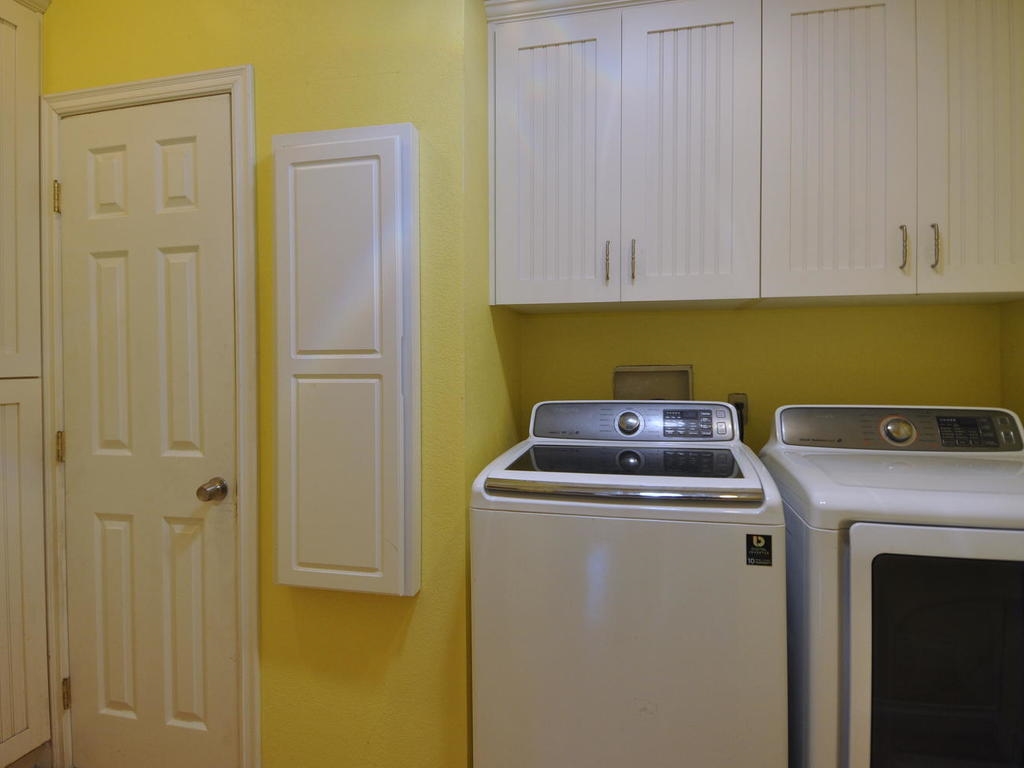 2293 Morgan Road Carlsbad, CA 92008 - Photo 8 of 25 Gallery Image 8