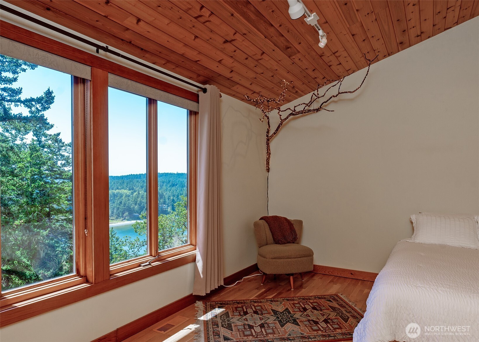 266 Thunder Road Lopez Island, WA 98261 - Photo 28 of 40 Gallery Image 28