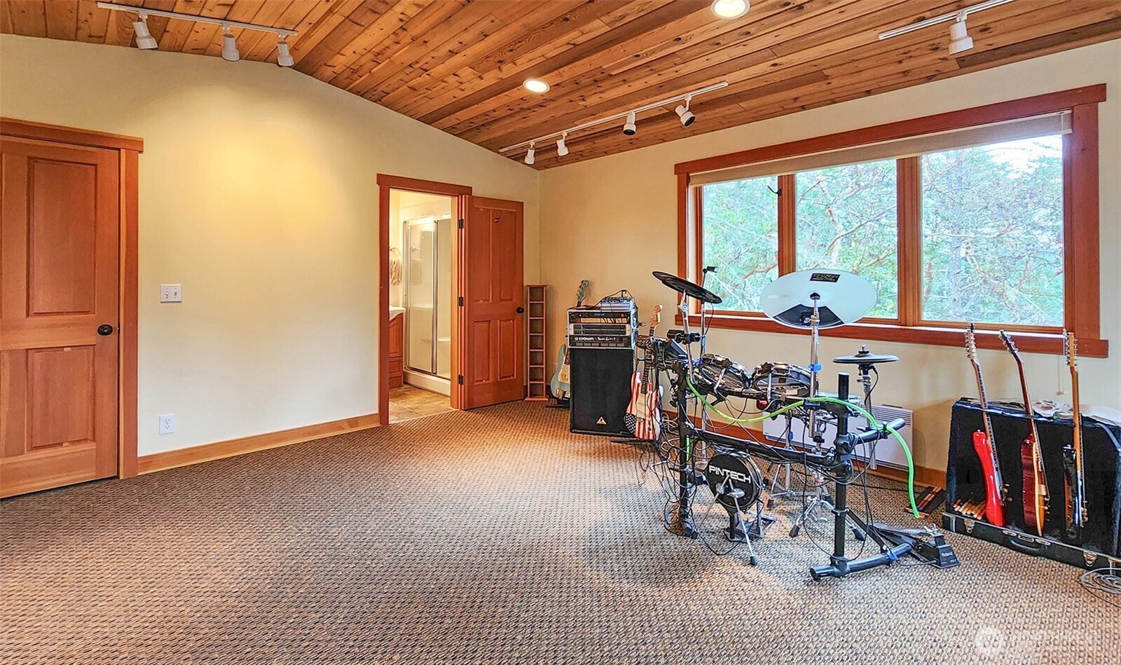 266 Thunder Road Lopez Island, WA 98261 - Photo 34 of 40 Gallery Image 34
