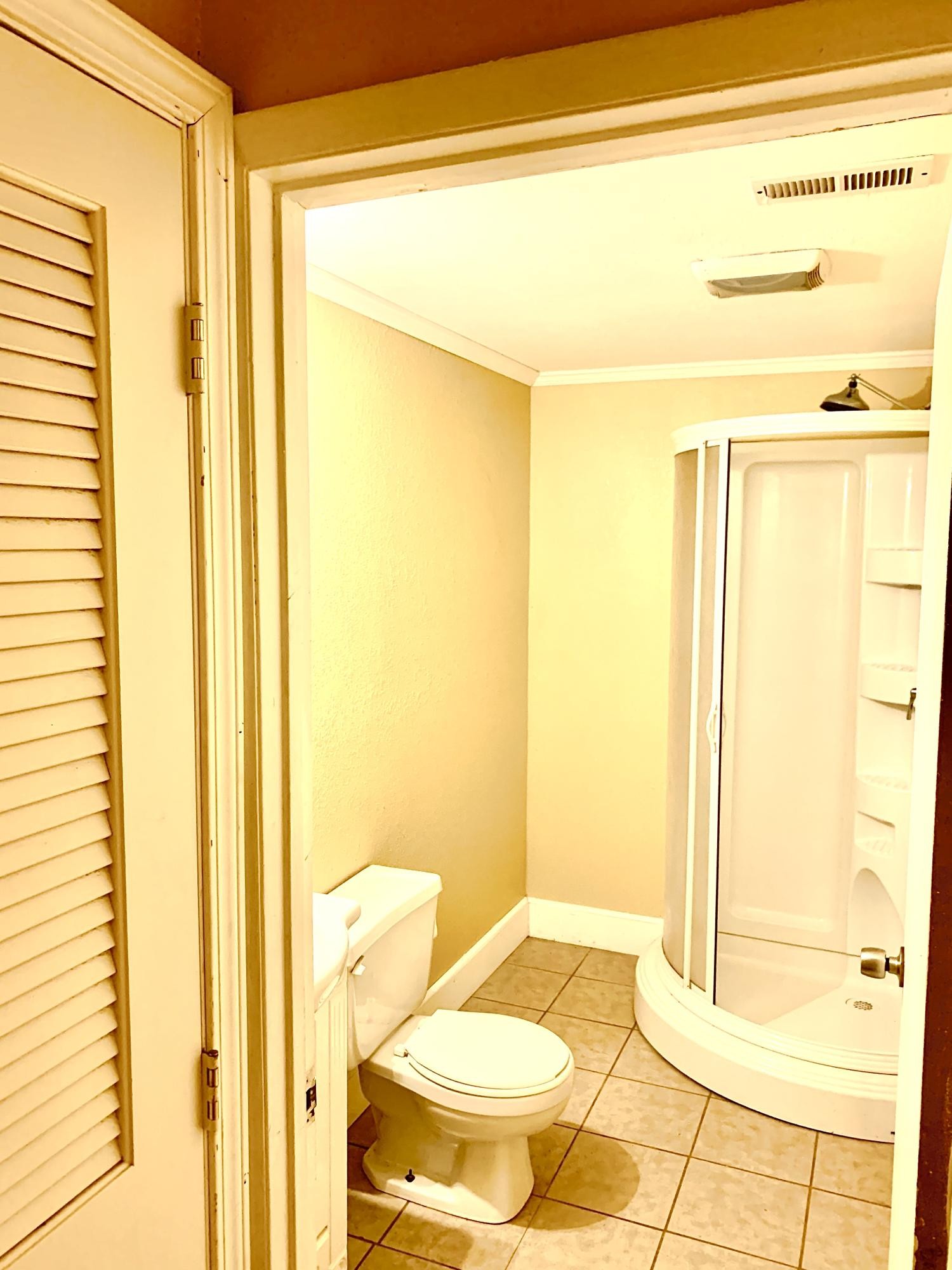 1105 Dutch Valley Road Clinton, TN 37716 - Photo 13 of 22 Gallery Image 13