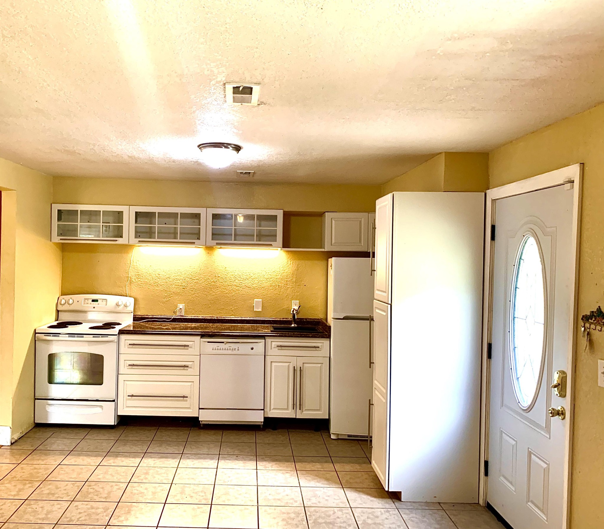 1105 Dutch Valley Road Clinton, TN 37716 - Photo 8 of 22 Gallery Image 8
