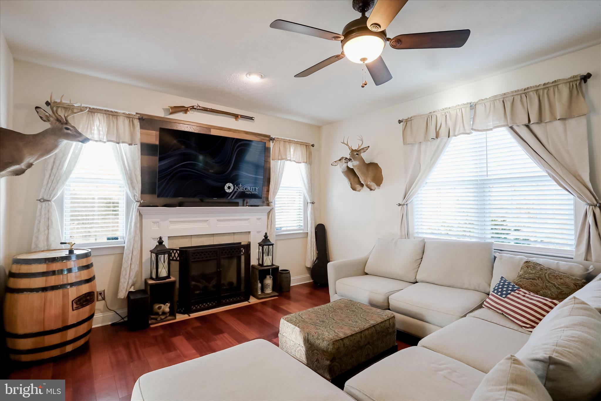 2747 Timber Rdg Road Capon Bridge, WV 26711 - Photo 53 of 97 Family Room