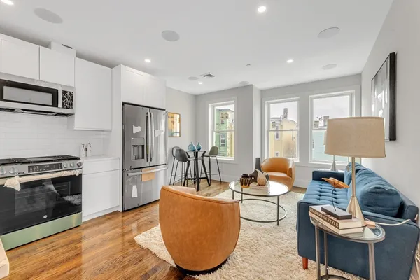 $599,000 | 199 Havre Street, Unit 1, Boston, MA 02128