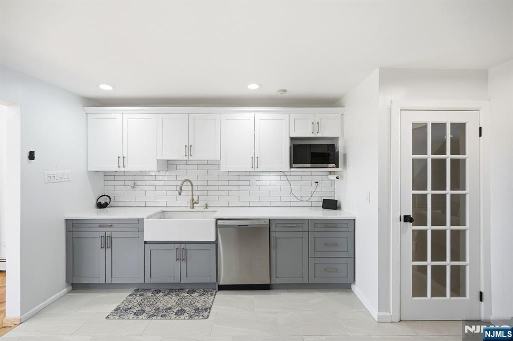 14 King Road Park Ridge, NJ 07656 - Photo 11 of 35