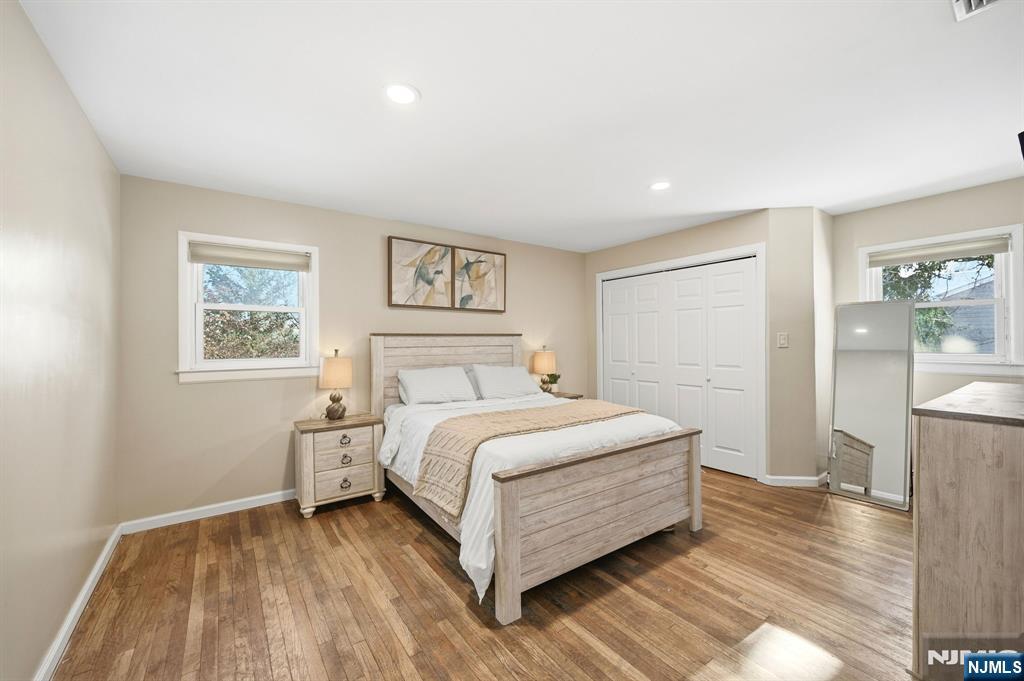 14 King Road Park Ridge, NJ 07656 - Photo 17 of 35