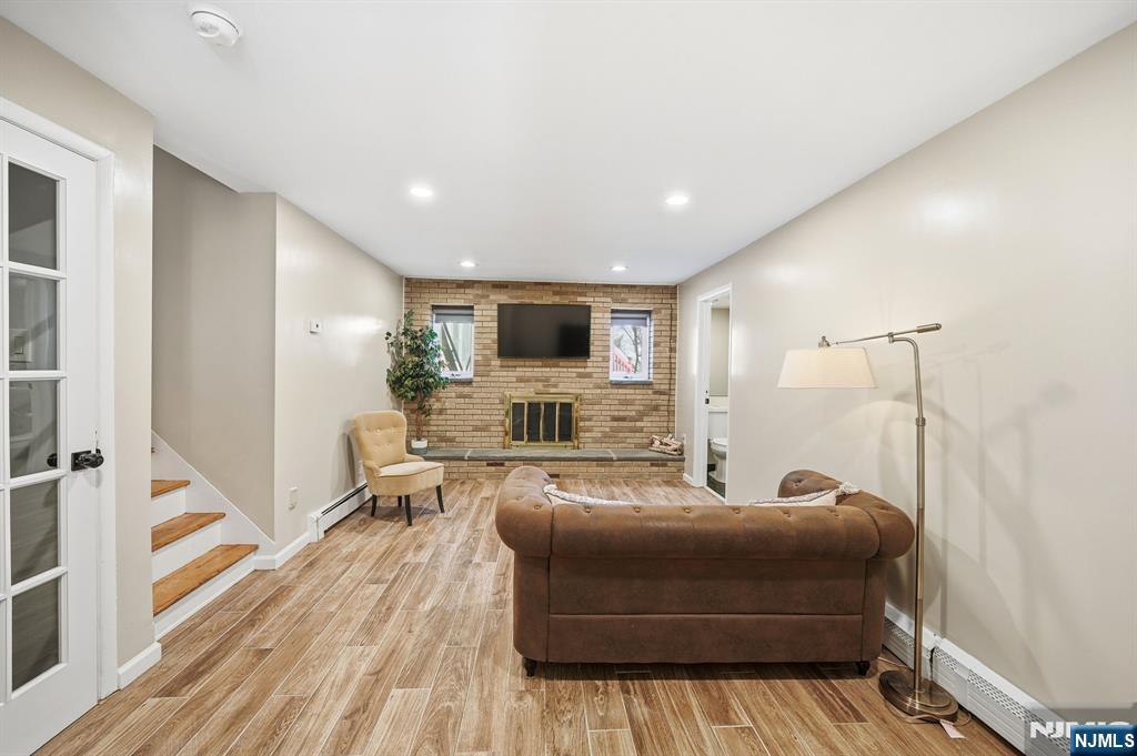 14 King Road Park Ridge, NJ 07656 - Photo 22 of 35