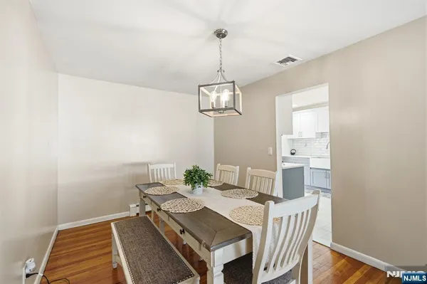 $825,000 | 14 King Road, Park Ridge, NJ 07656