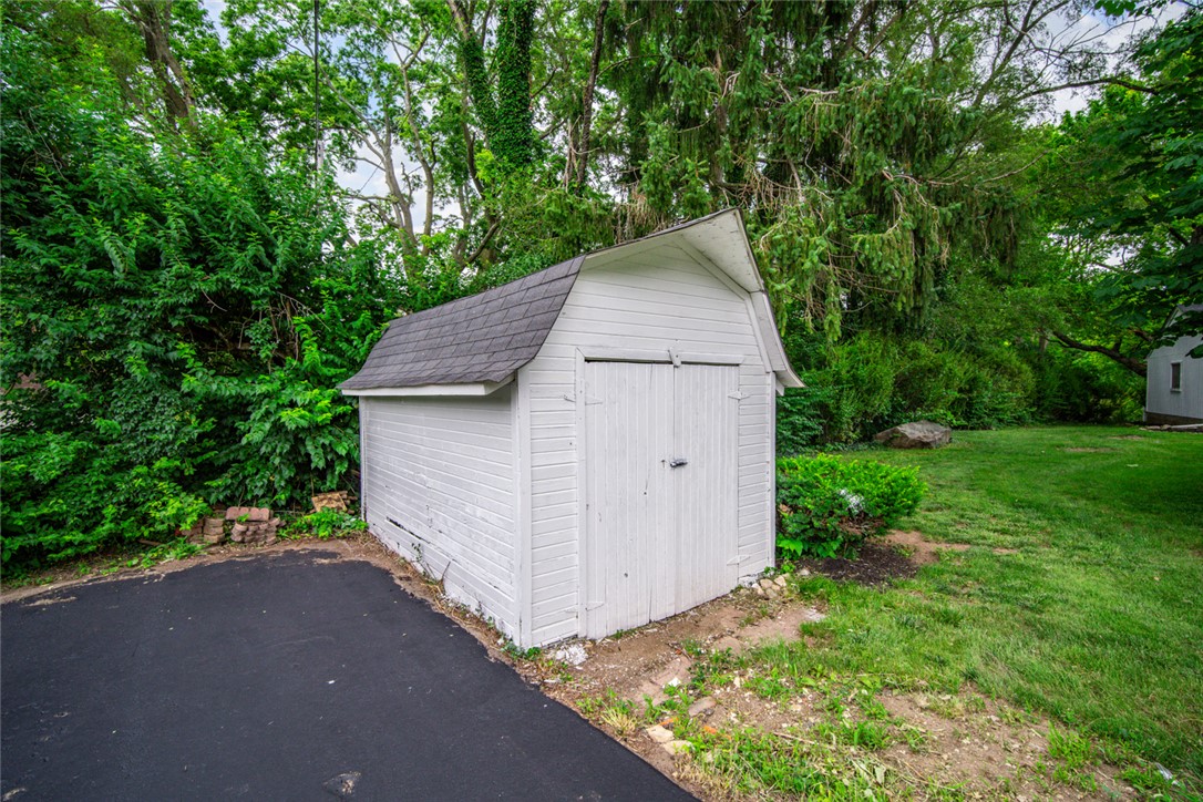6885 Garber Road Clayton, OH 45415 - Photo 10 of 38