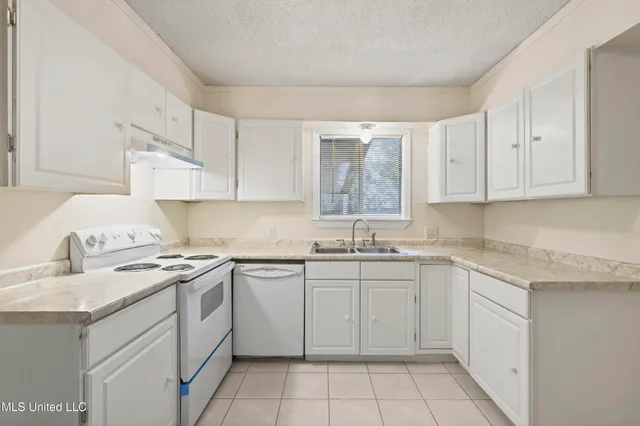 $164,000 | 3 Nottingham Circle, Gulfport, MS 39503