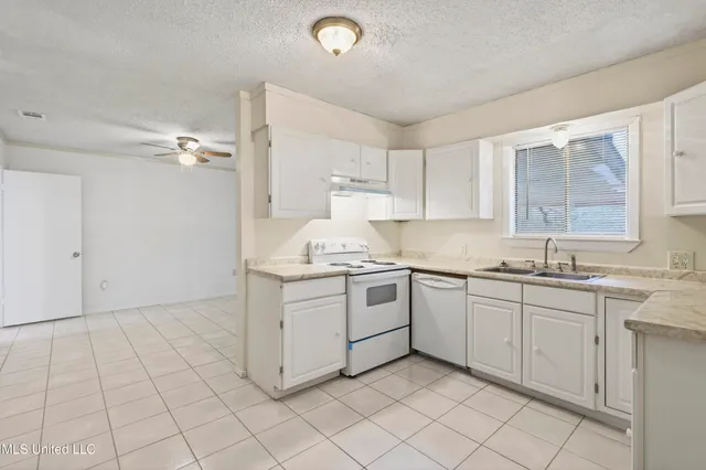 $164,000 | 3 Nottingham Circle, Gulfport, MS 39503