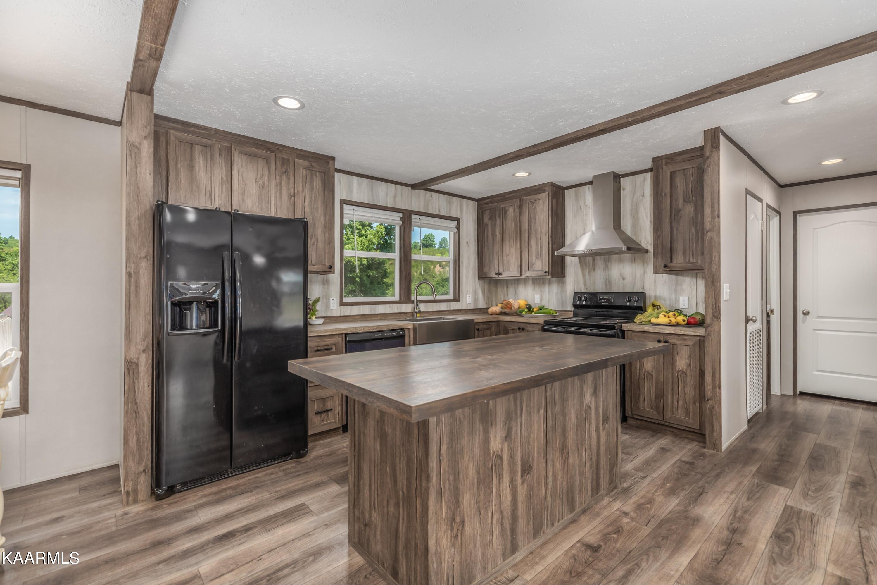 2160 Little Warrensburg Road Midway, TN 37809 - Photo 6 of 24 Interior-3.jpg-SMALL
