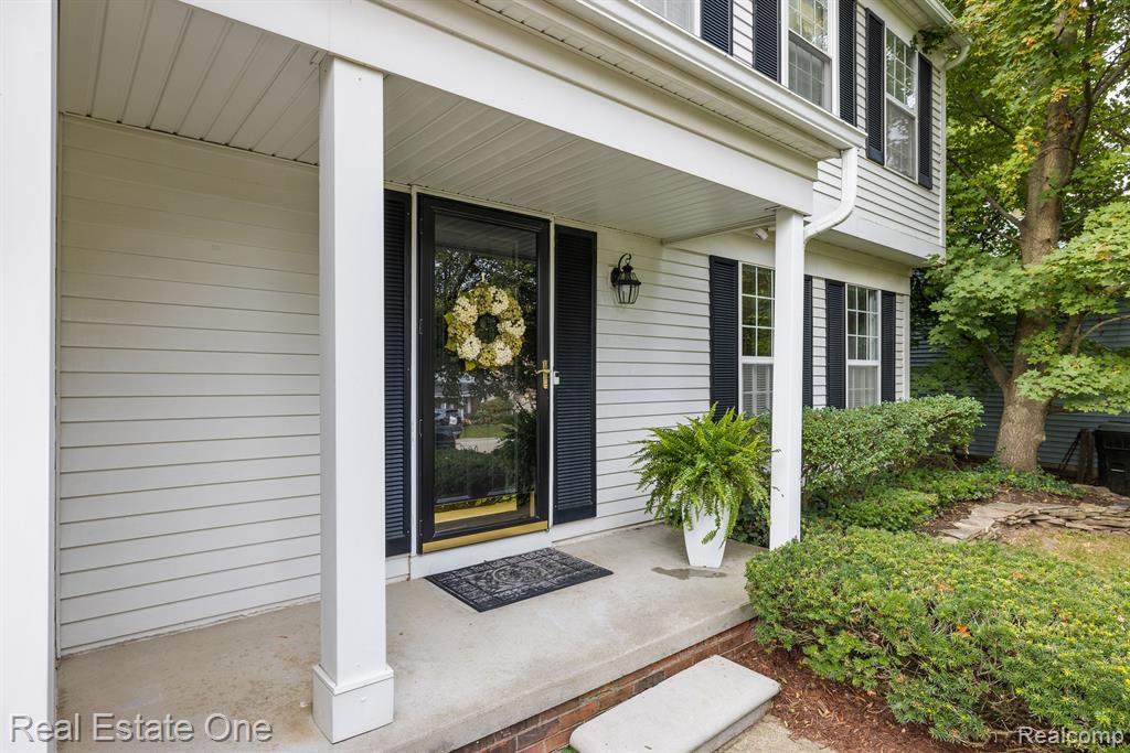 450 Whitney Drive Rochester Hills, MI 48307 - Photo 11 of 32