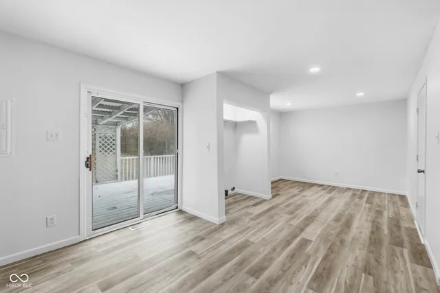 $189,900 | 9643 Pepperidge Drive, Indianapolis, IN 46235