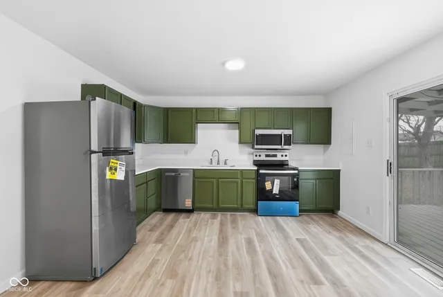 $189,900 | 9643 Pepperidge Drive, Indianapolis, IN 46235