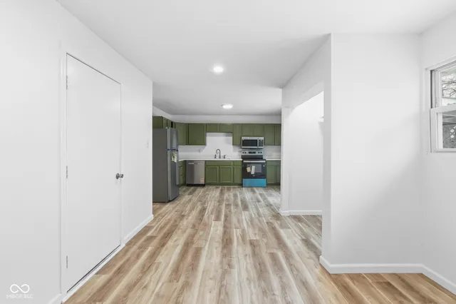 $189,900 | 9643 Pepperidge Drive, Indianapolis, IN 46235