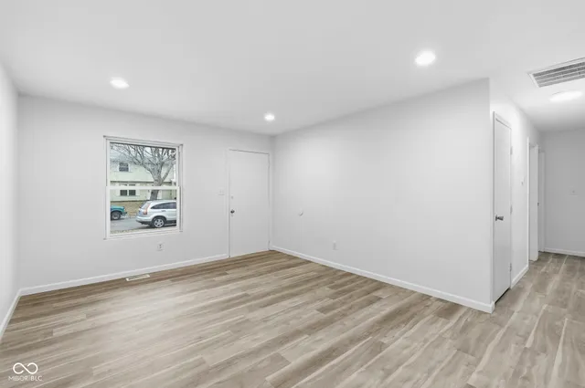 $189,900 | 9643 Pepperidge Drive, Indianapolis, IN 46235