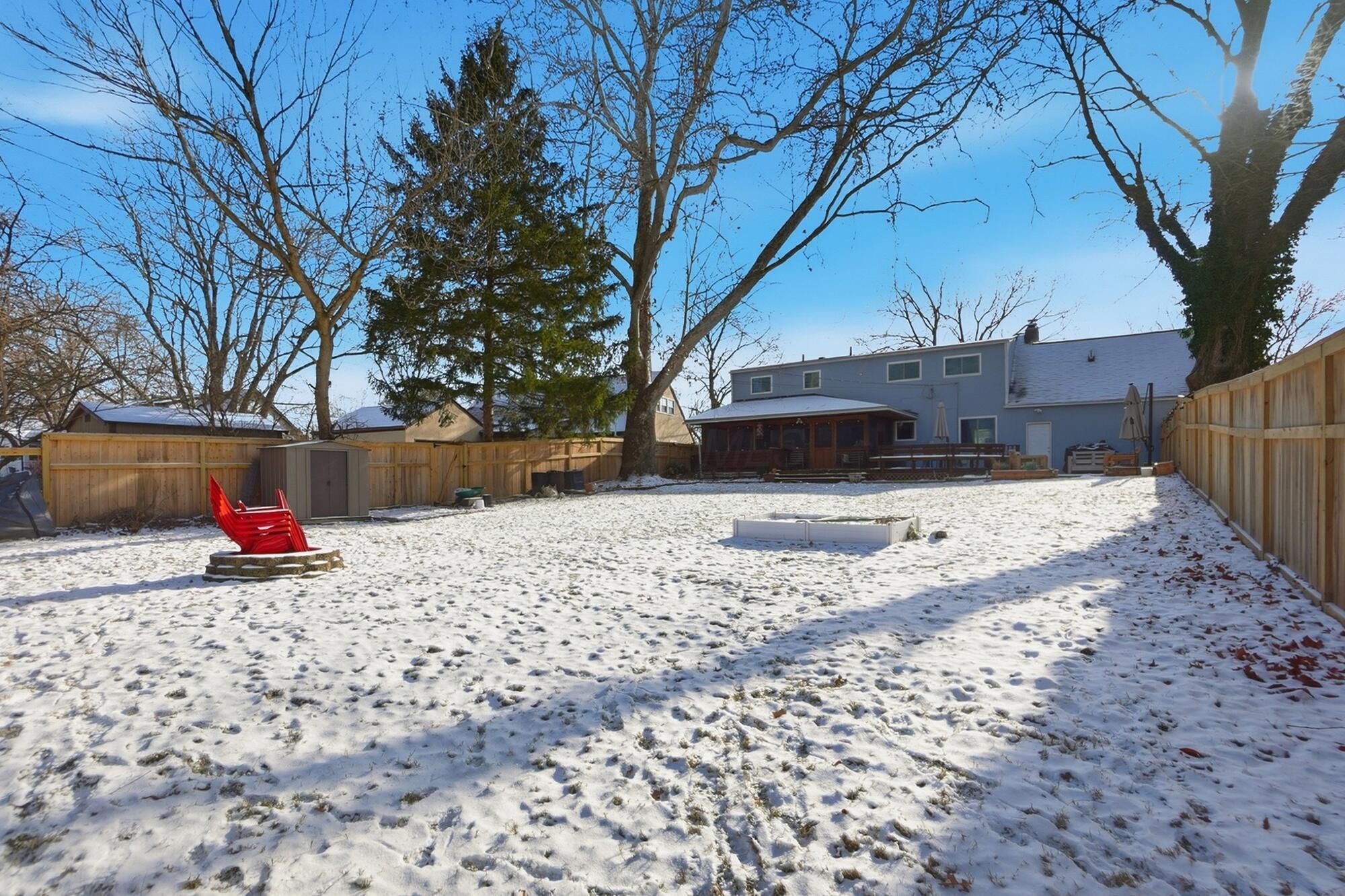 1237 Haddon Road Columbus, OH 43209 - Photo 61 of 64 060