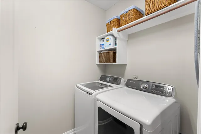 $455,000 | 8186 Laughing Falcon Trail, Conroe, TX 77385