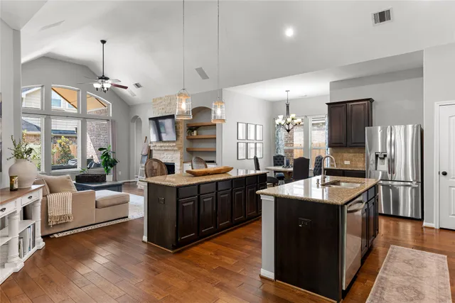 $455,000 | 8186 Laughing Falcon Trail, Conroe, TX 77385