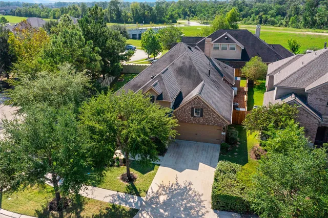 $455,000 | 8186 Laughing Falcon Trail, Conroe, TX 77385