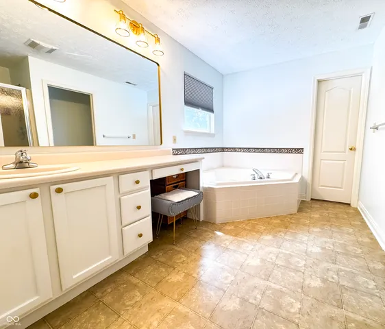 $599,900 | 689 Winslow Lane, West Lafayette, IN 47906