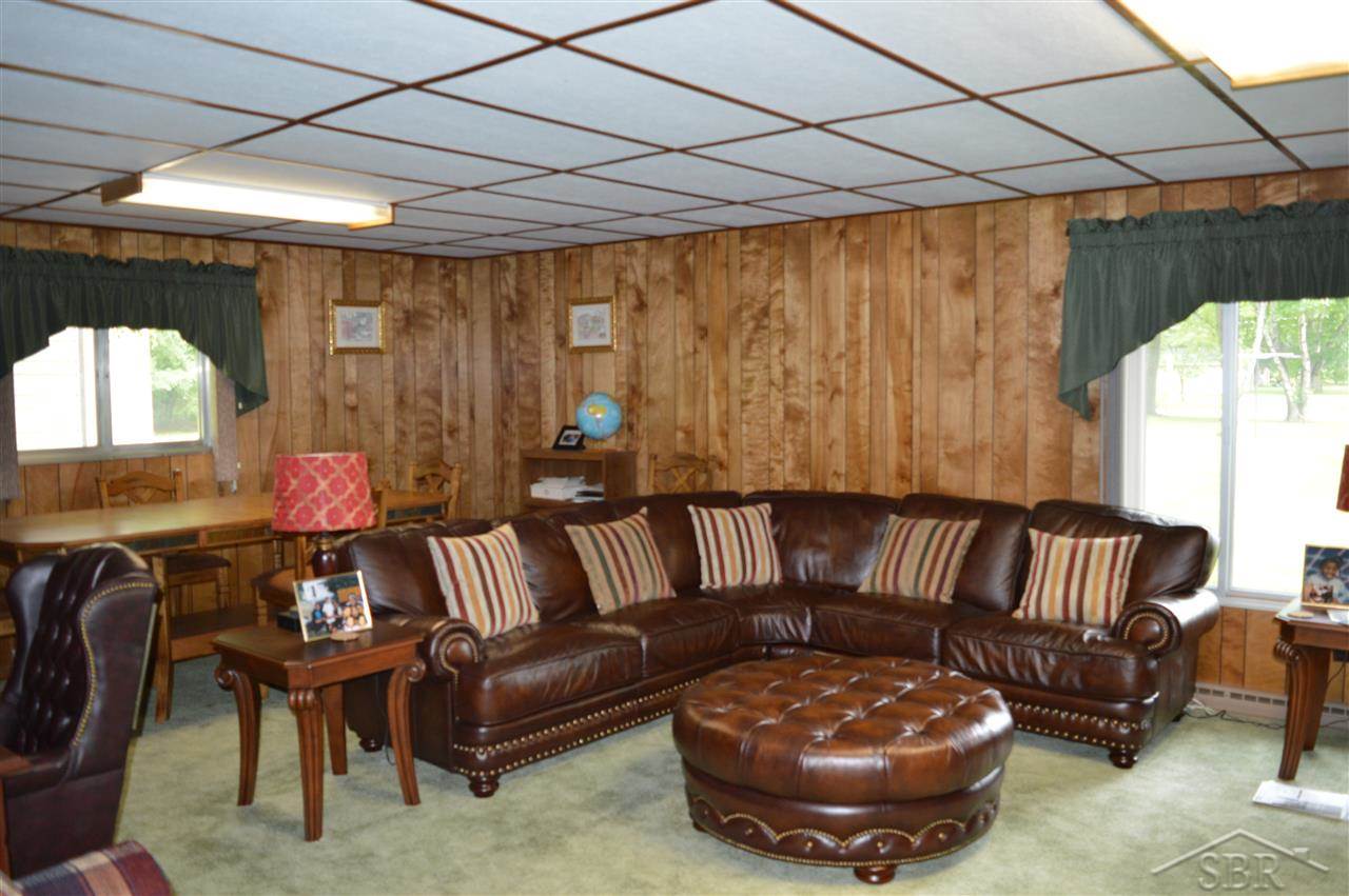 4961 Baker Road Bridgeport, MI 48722 - Photo 5 of 15 31227680-4.JPG
