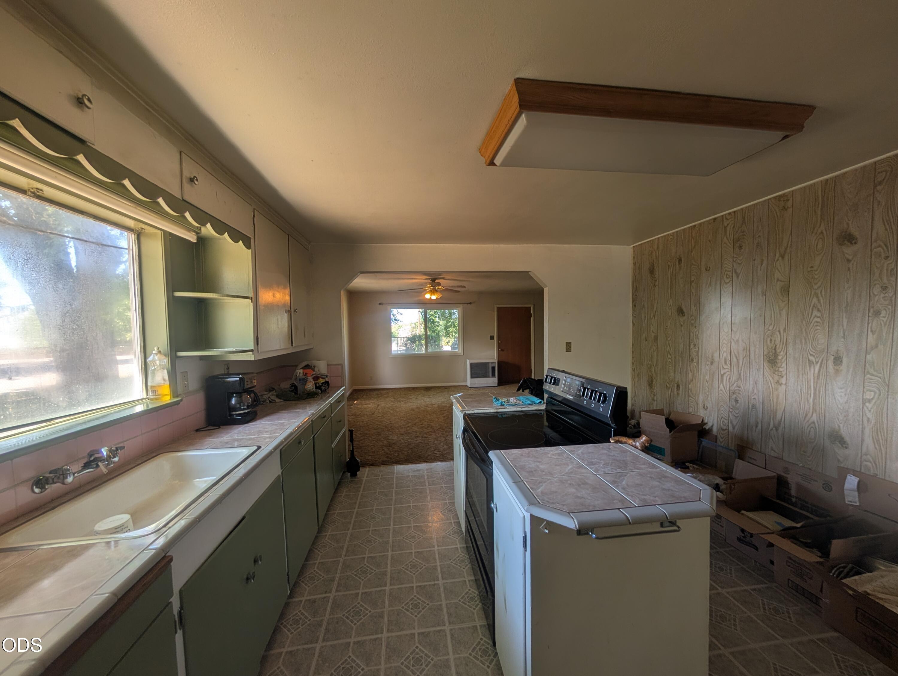 37419 Modoc Point Road Chiloquin, OR 97624 - Photo 16 of 20