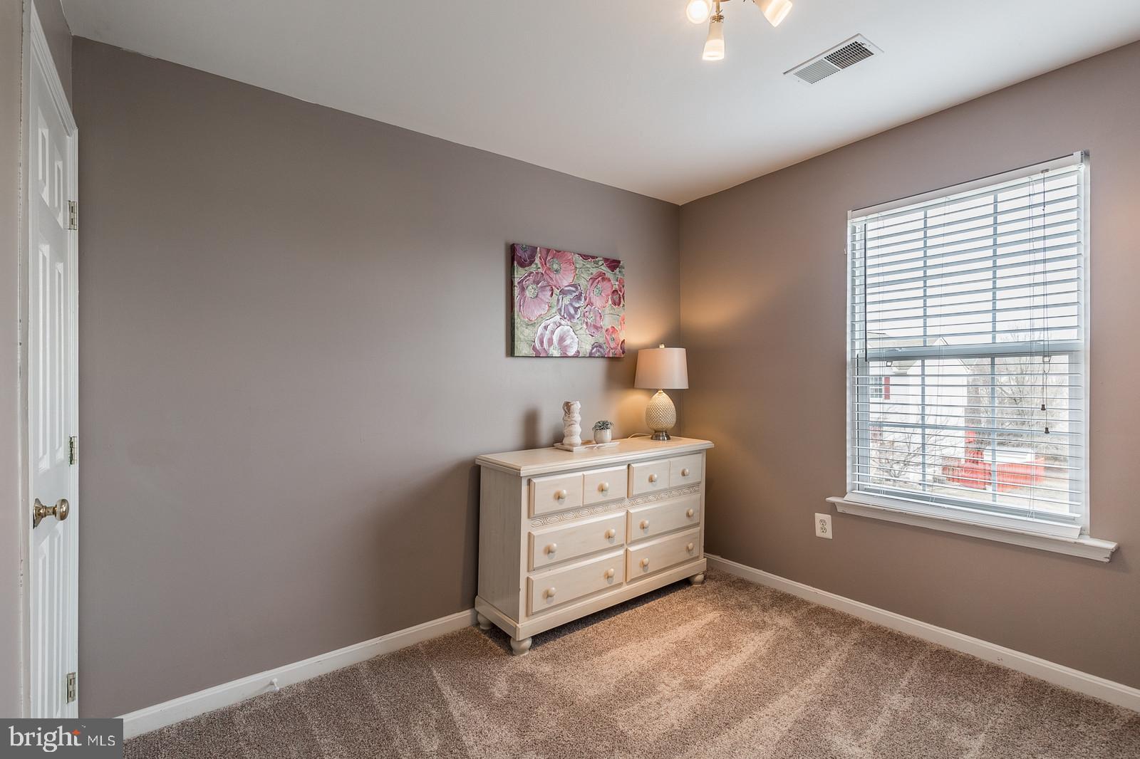 14299 Newbern Loop Gainesville, VA 20155 - Photo 31 of 42 Bedroom