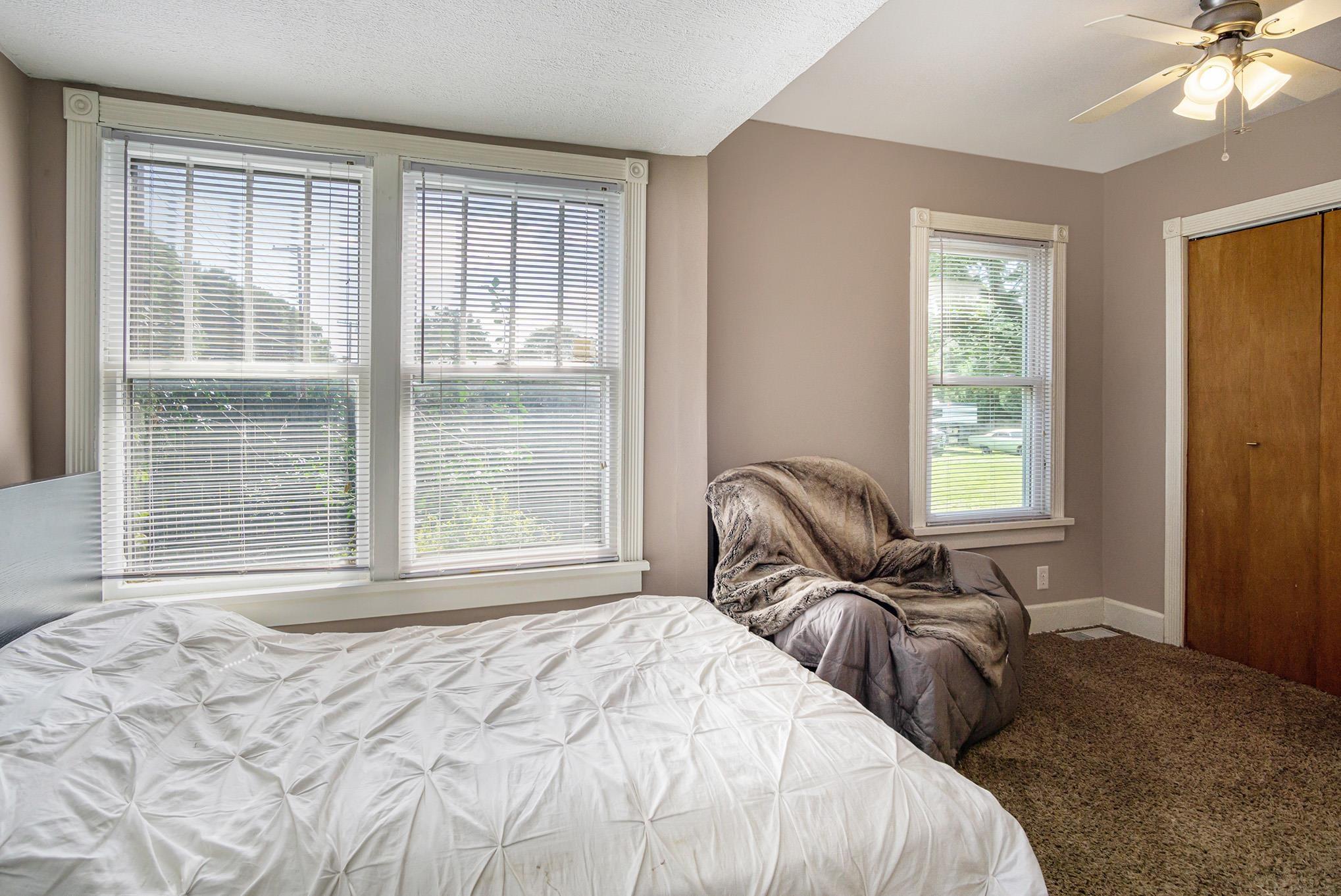 26780 Edison Road South Bend, IN 46628 - Photo 18 of 24 Gallery Image 18