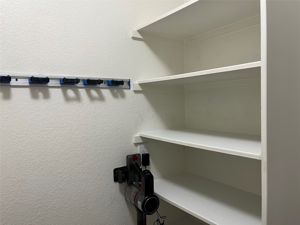 104 Granville Court Jarrell, TX 76537 - Photo 26 of 36 a view of small space