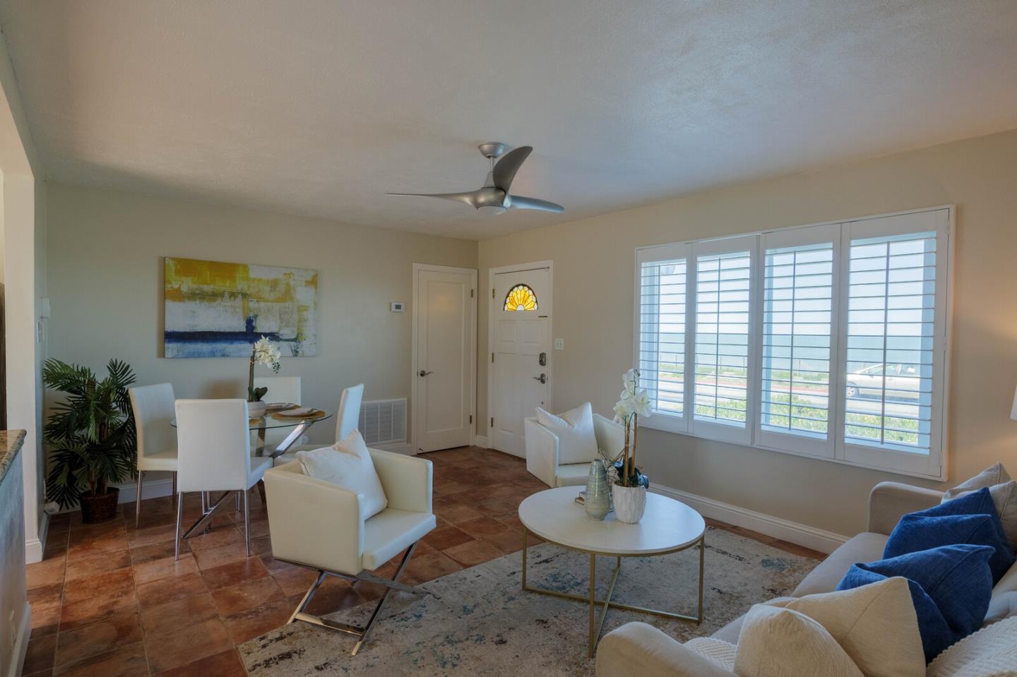 555 Esplanade Avenue Pacifica, CA 94044 - Photo 14 of 32 a living room with furniture and a table