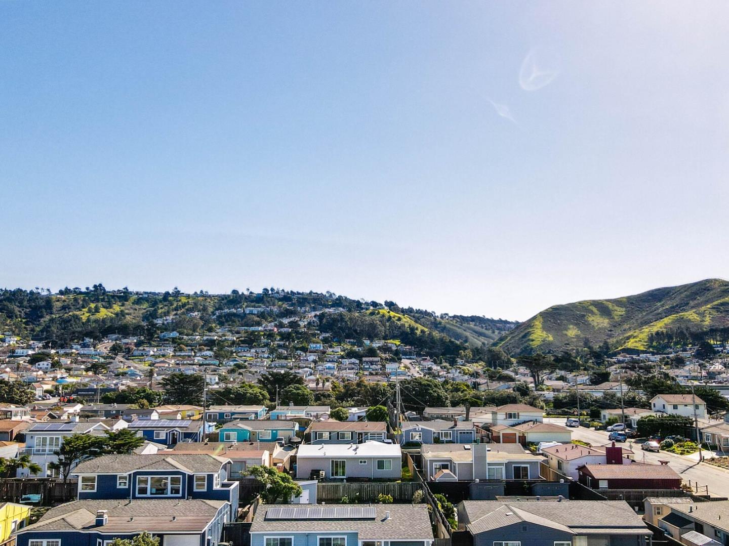 555 Esplanade Avenue Pacifica, CA 94044 - Photo 32 of 32 a view of a city